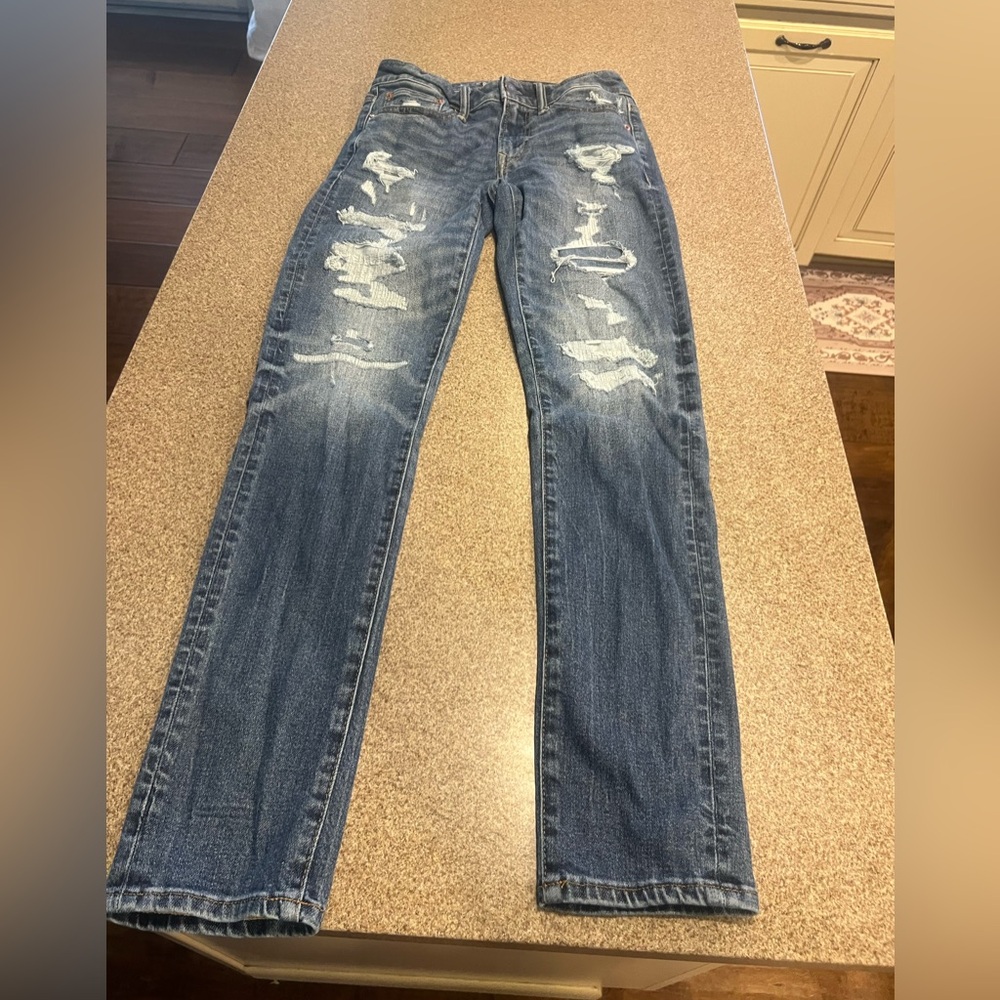 American Eagle Outfitters Men's Ripped Blue Jeans